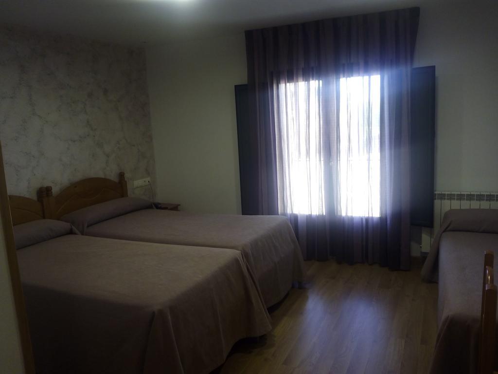 Hostal Plaza Mayor De Almazán エクステリア 写真